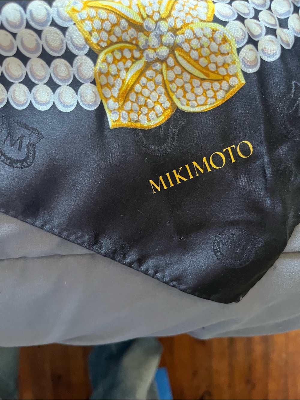 Mikimoto vintage scarf